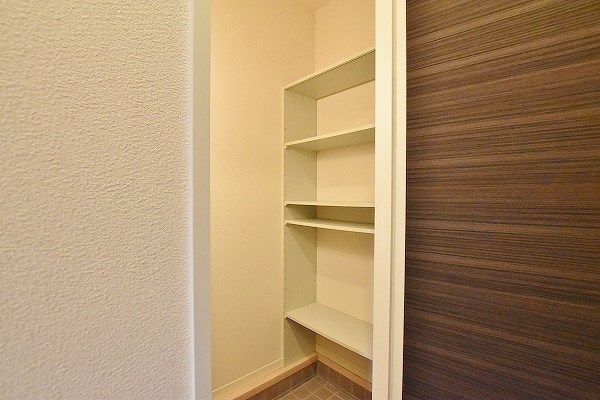 ジョイテル湯川Ａ棟 その他11