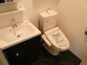 大阪府大阪市西区西本町１丁目 洗面所