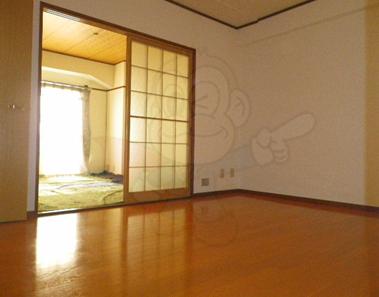 愛知県名古屋市東区葵１丁目 リビング
