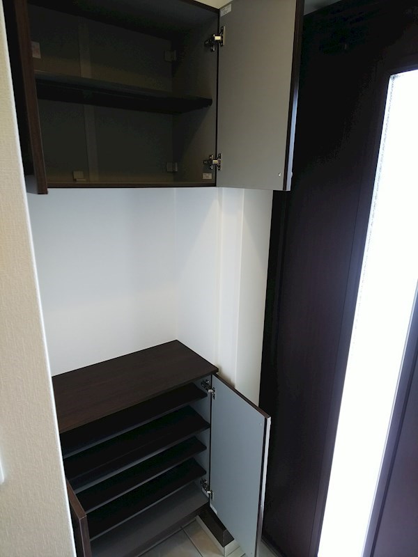 土師町戸建 玄関