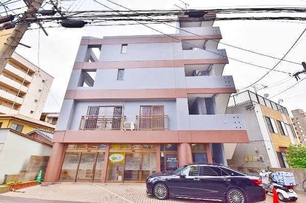 リバーサイドグリーン 301号室 外観