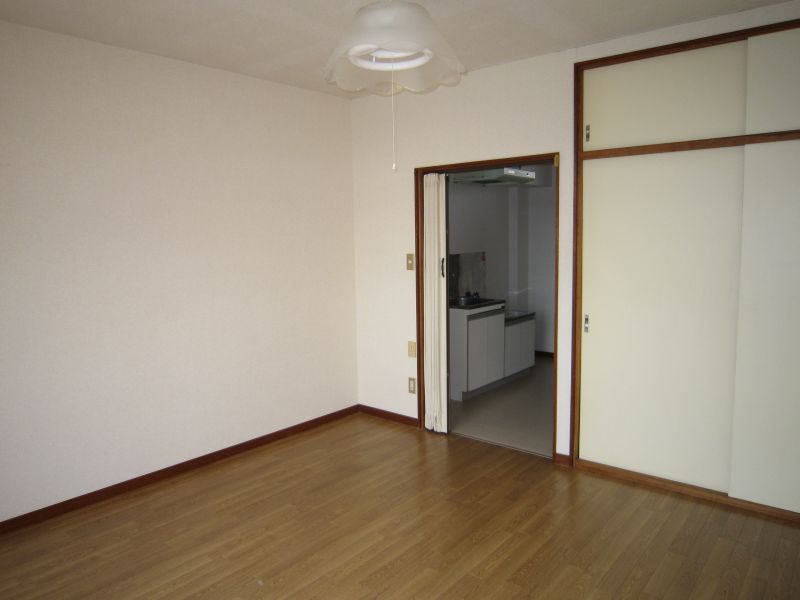 マルトサロン ベッドルーム