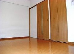 愛知県名古屋市東区泉２丁目 リビング