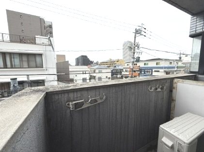 アミティエ徳川(長谷川ビル出来町) ベランダ