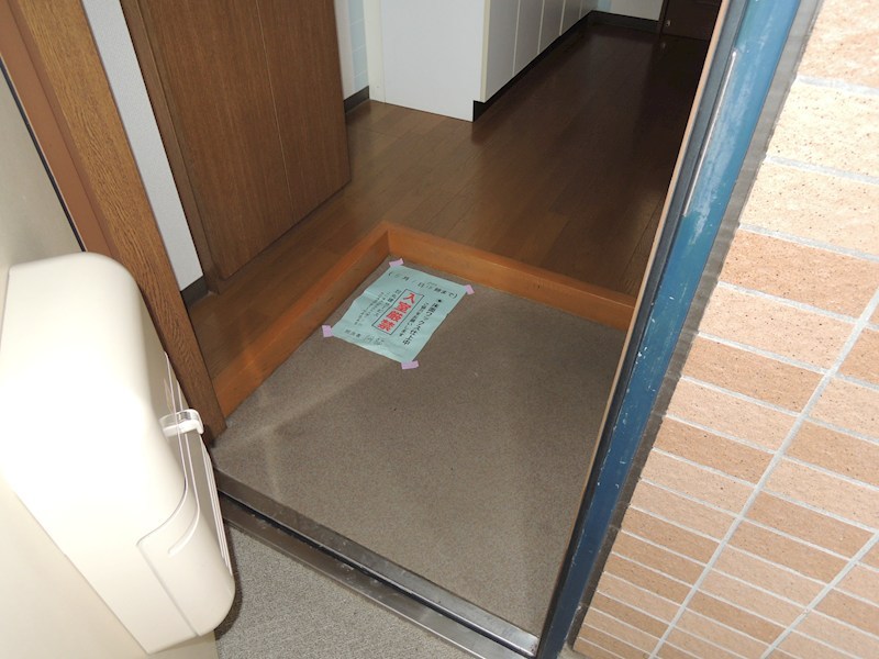 プログレッソ 玄関
