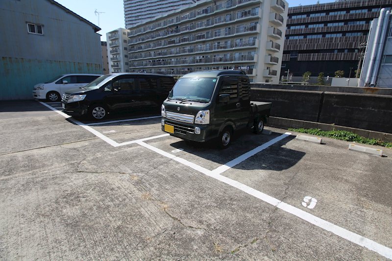 川濱ガレージ その他