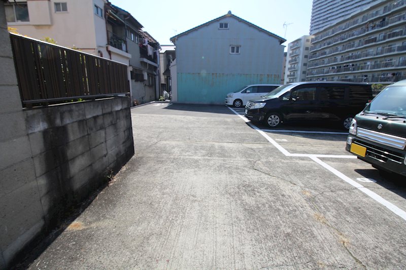 川濱ガレージ その他