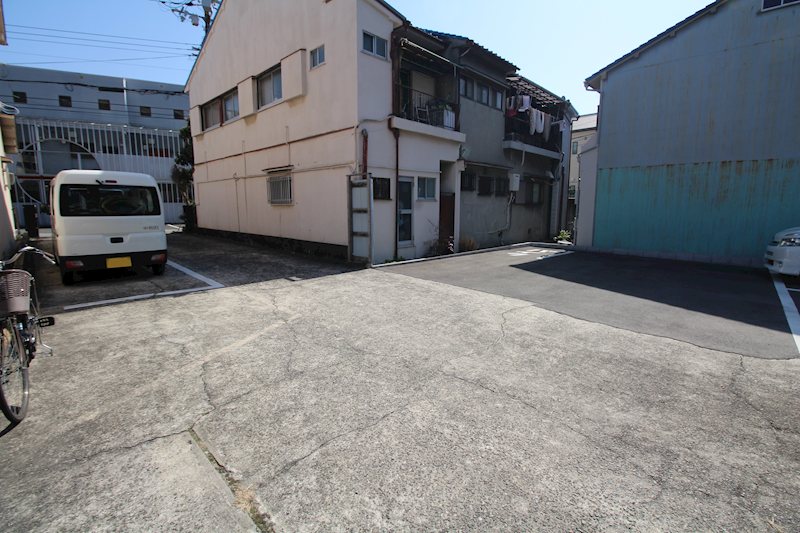 川濱ガレージ その他