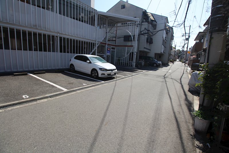 川濱ガレージ その他