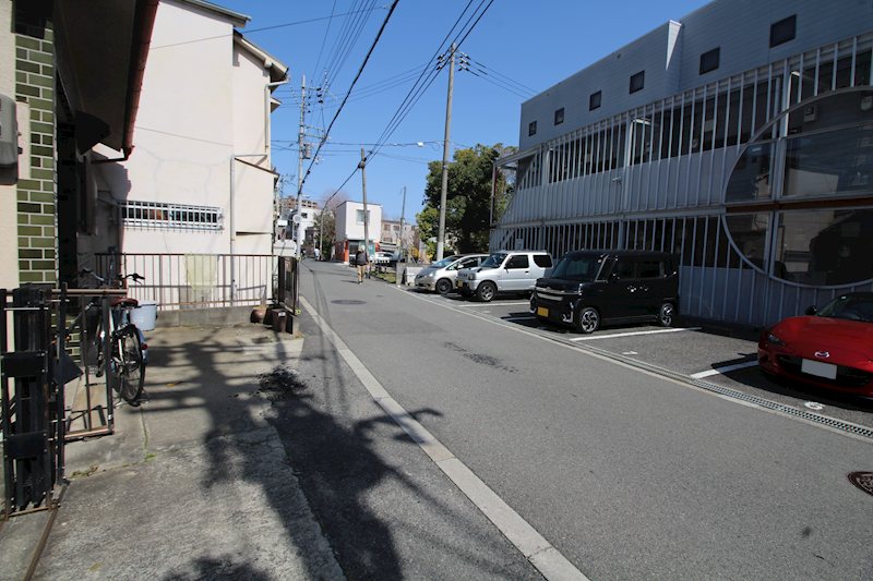 川濱ガレージ その他