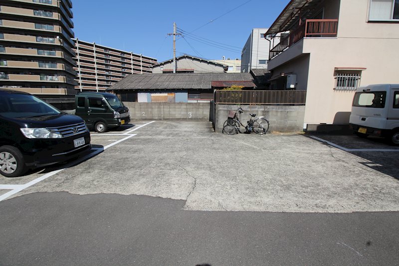 川濱ガレージ その他