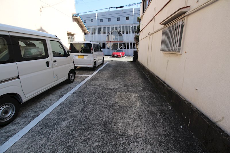 川濱ガレージ その他