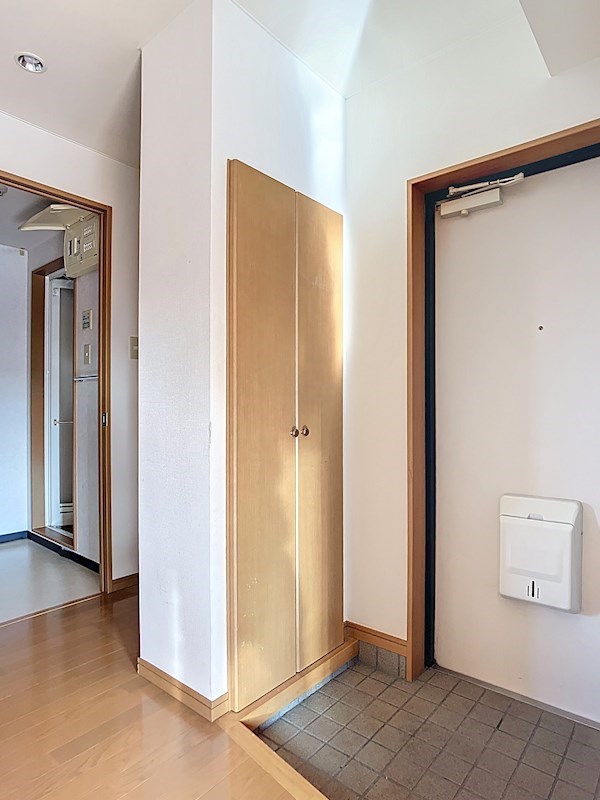 ピソ・デ・ニーニョス 玄関