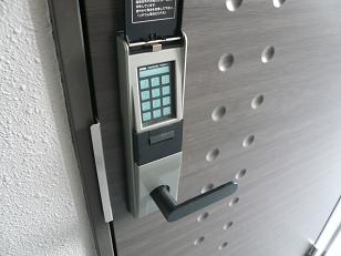 大阪府大阪市西区本田２丁目 セキュリティ
