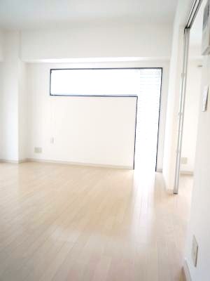 アクア葛原 リビング