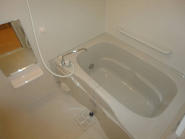 グランドゥール宮内 風呂画像