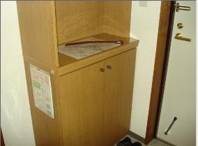 愛知県名古屋市東区葵１丁目 玄関