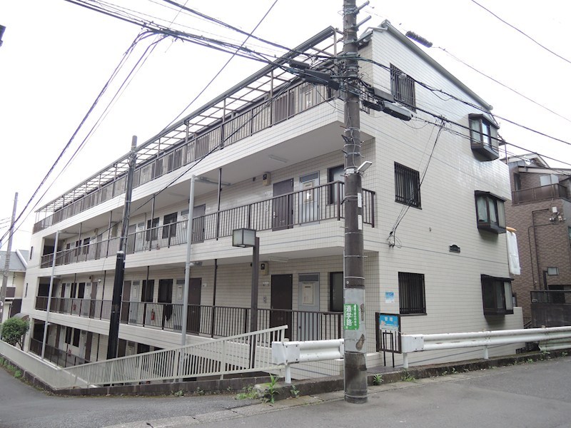 向ヶ丘レジデンス壱番館 401号室 外観