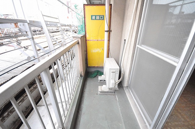 新栄ビル ベランダ