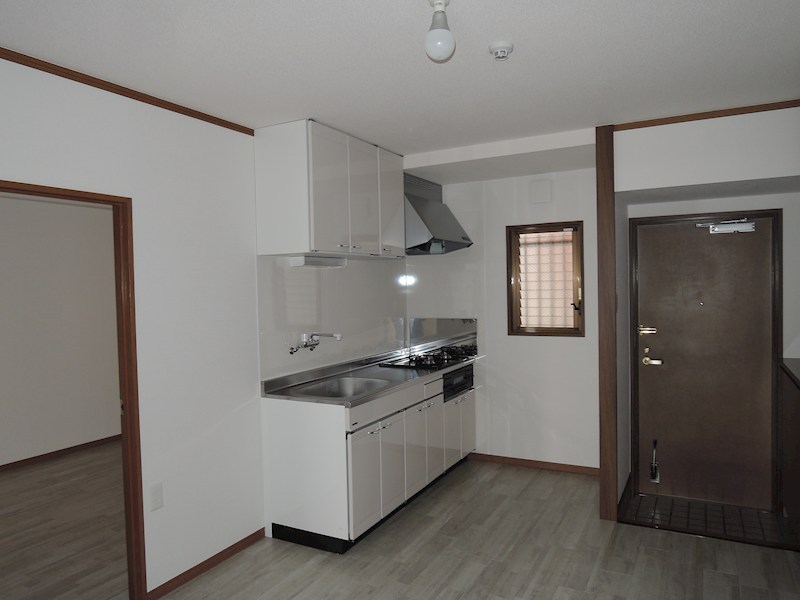 メゾンアンパー キッチン