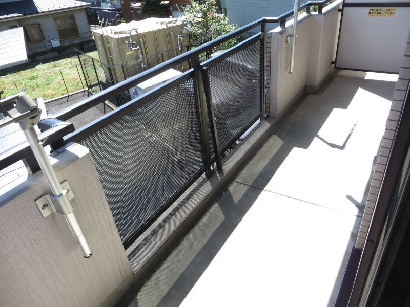 ウィステリア・ヴィラ向ヶ丘 ベランダ