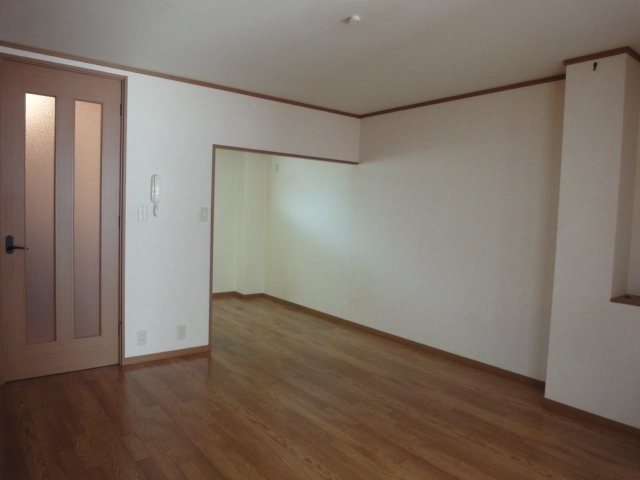 エターナルかじま リビング