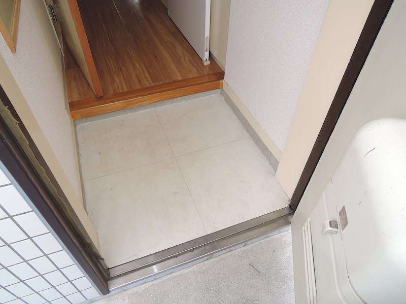 向ヶ丘レジデンス壱番館 玄関
