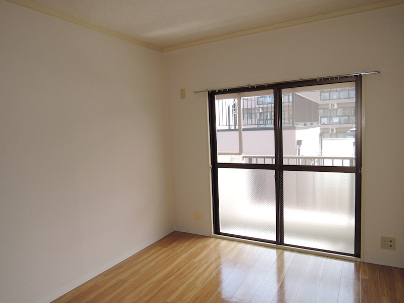 向ヶ丘レジデンス壱番館 ベッドルーム