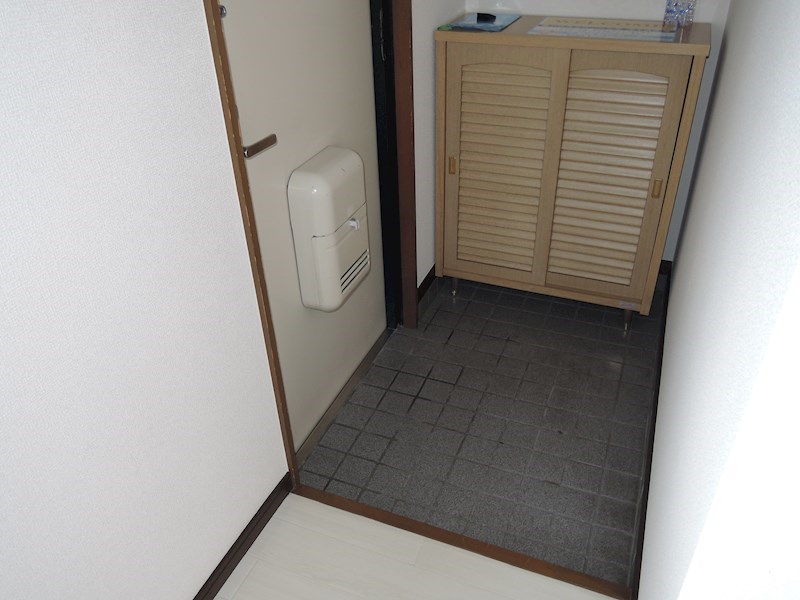 セゾンドゥー 玄関