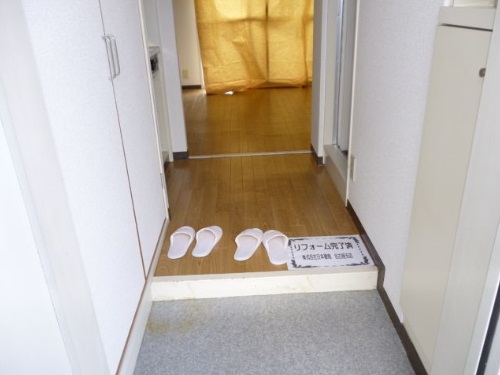 愛知県名古屋市天白区焼山１丁目 玄関