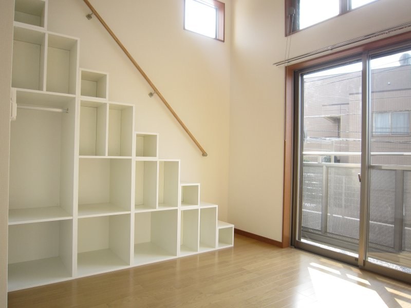 カリーナ その他10