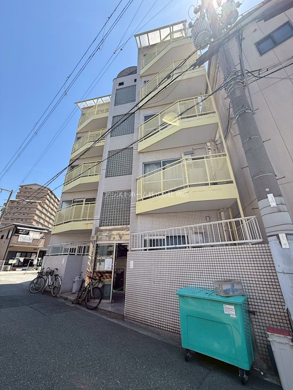 ビッグウエスト海山 外観