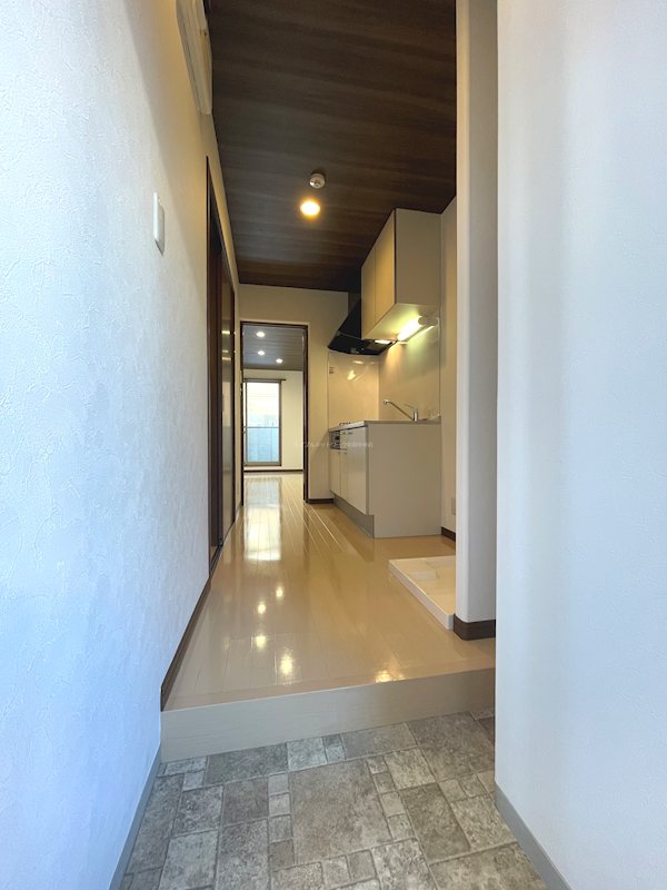 プレイス学校町 玄関