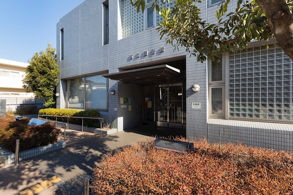 ロッケンハウスＡ 図書館