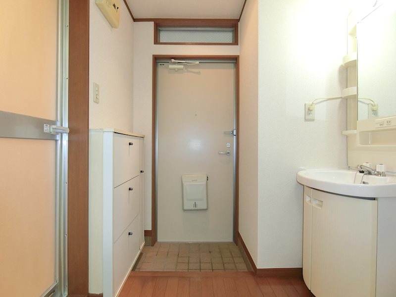 ポナール日新　当社管理物件 玄関