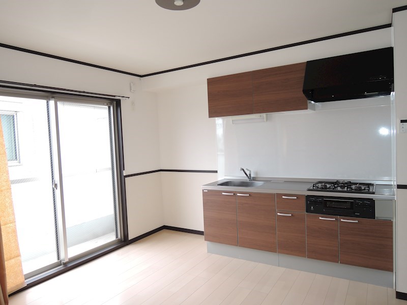 メゾン梨花VI キッチン