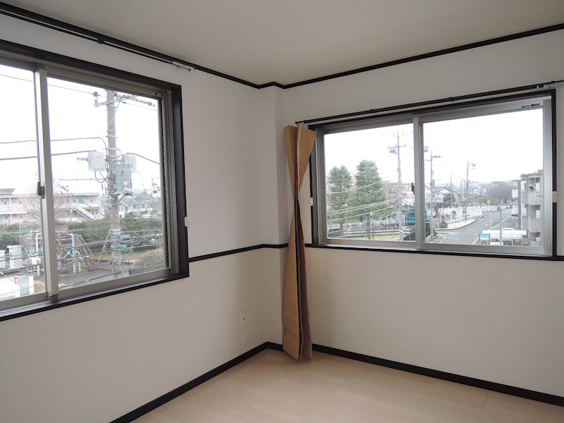 メゾン梨花VI ベッドルーム