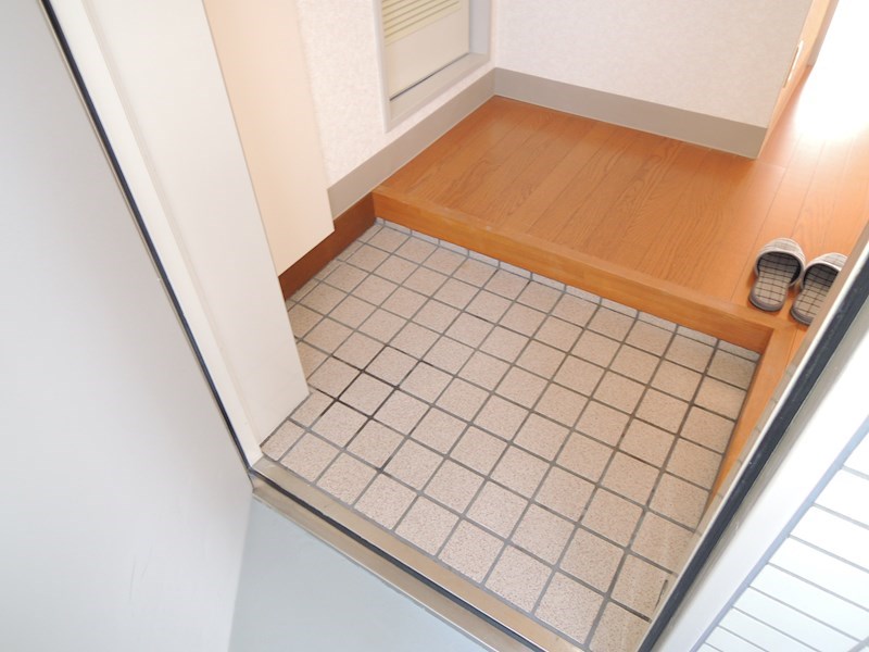 コンフォート　サイチ 玄関