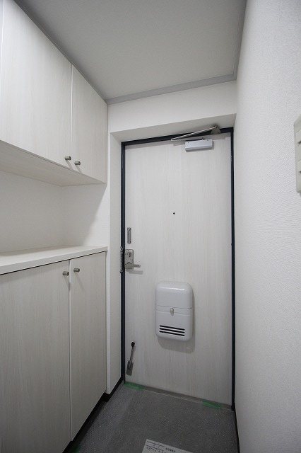 第三葵マンション 玄関