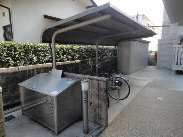 ドエル佐方 その他外観2