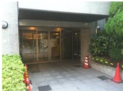 愛知県名古屋市千種区今池５丁目 エントランス