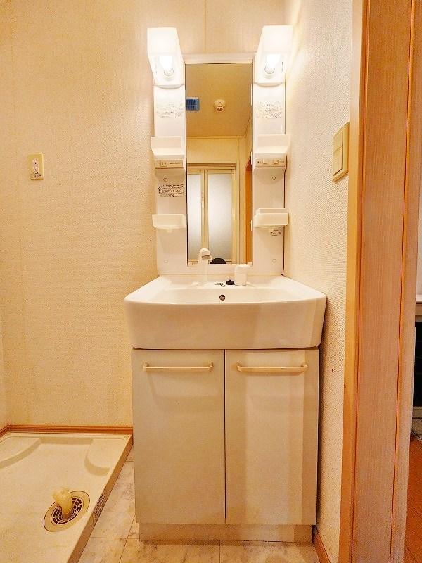 クリス戸ノ上 その他1