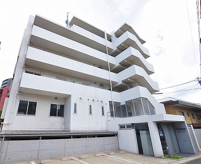 Ｂｉａｒｒｉｔｚ（ビアリッツ） 302号室 外観