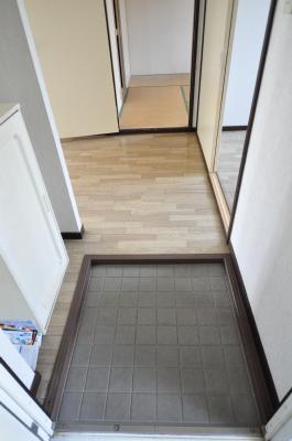 サクセス葛原Ｂ棟 玄関