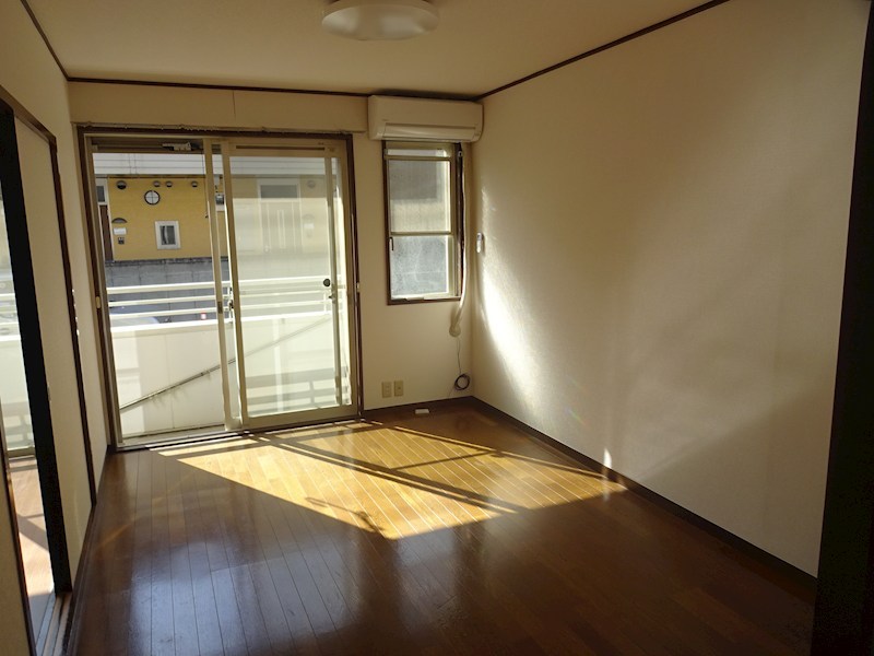 ハイツベルエア リビング