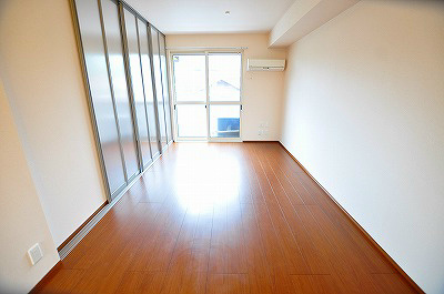 ザ・スタンドロック リビング