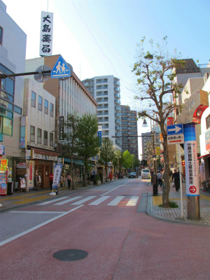 パティオ三富士 商店街