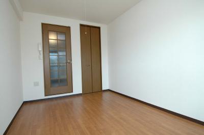 ヴィラレスポワール ベッドルーム