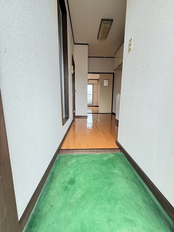 あおばハイツ 玄関