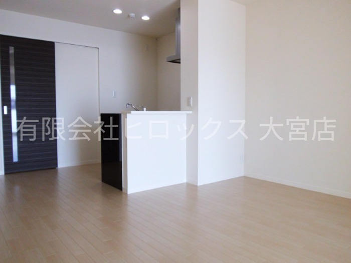 フランシエル リビング